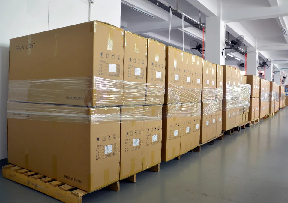 ETL Certified High Quality as Gavita Full Spectrum Lm301b 800W Best LED Plant Grow Lights Dimming Daisy Chain