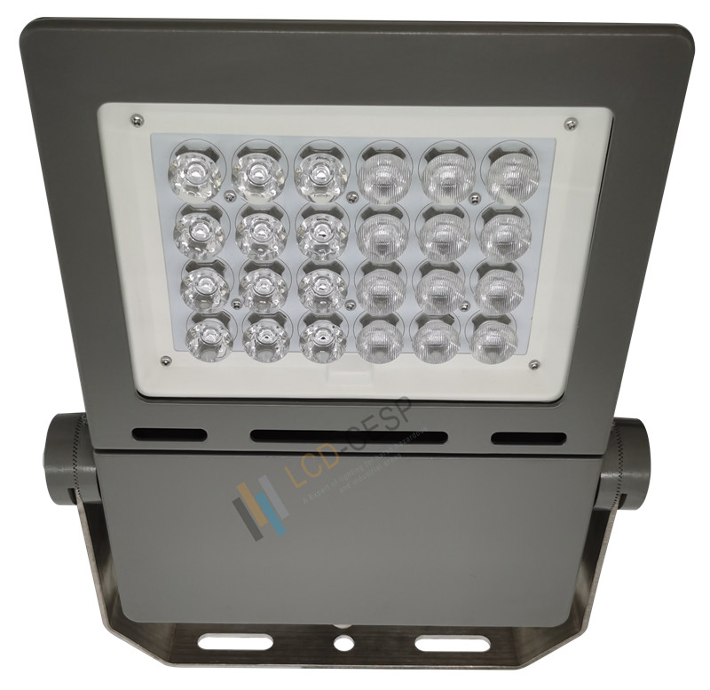 Manufacturing LED Outdoor Marine Flood Light IP66 Rescue LED Mobile Light 20V-24V 80W/100W/150W/200W for Working Floodlight with 5years Warranty LED Lamps