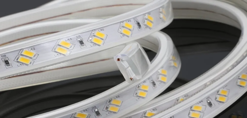 SMD 5730 /SMD2835 /SMD5050 Outdoor Waterproof LED Strip Light
